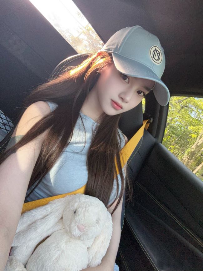 站长验证 00后 火辣身材