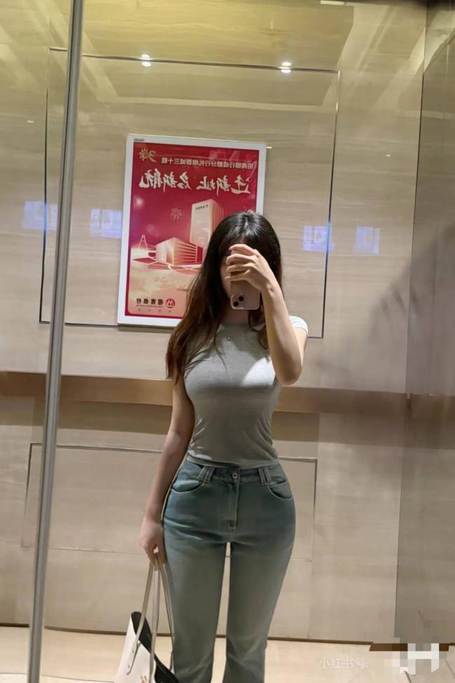 长腿黑丝